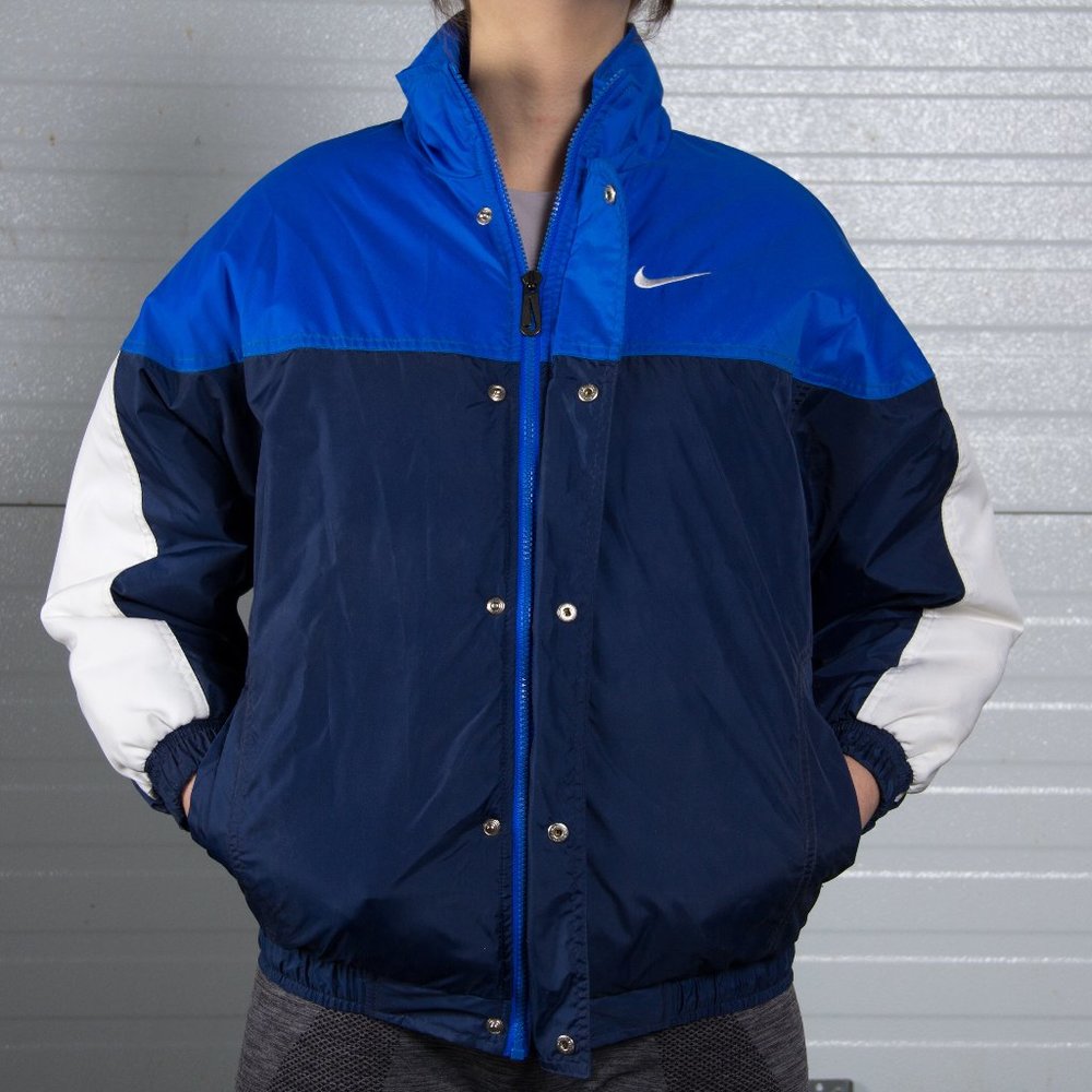 Vintage NIKE Puffer Jacket Fuzzy Logo